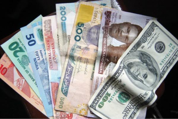 Devise: Le Naira atteint un sommet de 1 142,38/$
