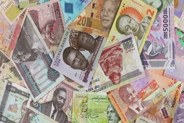 Naira : La monnaie recule à 1 400/$