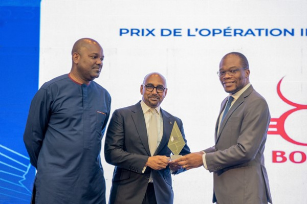 a reçu le Prix de l'Opération Innovante de l'Année le vendredi 07 juin 2024 dernier, à la clôture de la 5ème édition des BRVM Awards à Abidjan.