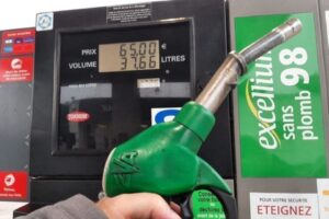 Essence : Le prix à l'atterrissage atteint 978 N/litre malgré la pénurie