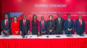 Zenith Bank Plc s'apprête à lever 290 milliards de nairas grâce à une combinaison d'émission de droits et d'offre publique, conformément aux exigences révisées de capital minimum pour les banques commerciales nigérianes introduites par la Banque centrale du Nigéria (CBN)