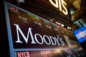 Moody’s : la note de crédit du Ghana relevée avec une perspective « positive »