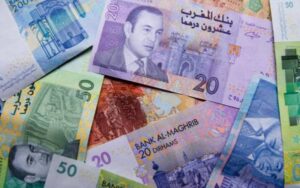 Marché des changes : le dirham se déprécie de 0,2% face au dollar
