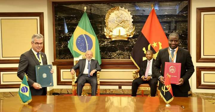 Angola-Brésil : six accords de coopération signés