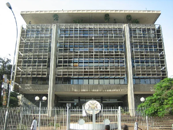 Ouganda : La banque centrale maintient son taux directeur à 9,75%