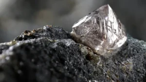Angola : De Beers découvre un nouveau gisement de kimberlite