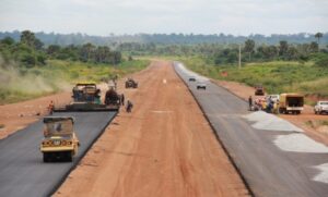 Kenya : UBA annonce 150 millions $ dans des obligations routières