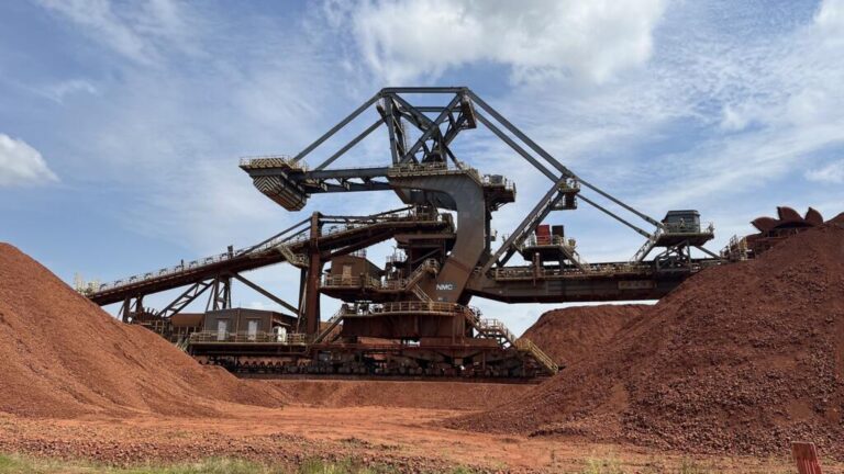 Guinée : Nimba Mining procède à son premier chargement de bauxite