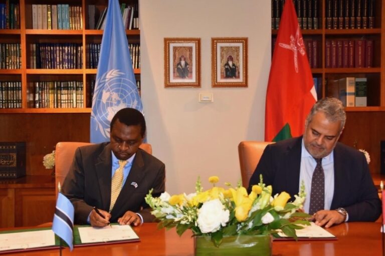 Botswana–Oman : signature d’accords majeurs