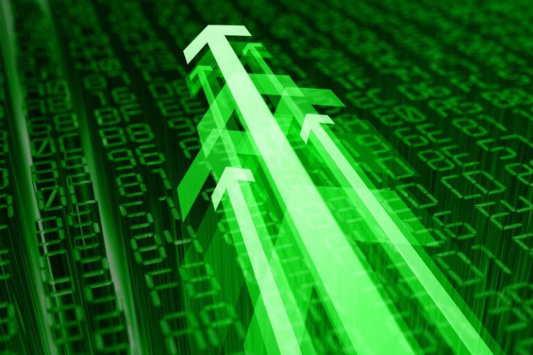 Maroc : Wafa Assurance prend le contrôle de l’égyptien Delta Insurance pour 67 millions $ Maroc : Wafa Assurance prend le contrôle de l’égyptien Delta Insurance pour 67 millions $ Date de création: 07 novembre 2025 10:08 email facebook linkedin twitter (Agence Ecofin) - Avec la prise de contrôle de Delta Insurance pour 67 millions $, Wafa Assurance accélère son expansion africaine et s’ancre en Égypte, nouveau terrain de jeu stratégique des champions marocains de la finance. Le groupe marocain Wafa Assurance a finalisé l’acquisition de 63,4 % du capital de Delta Insurance, l’un des principaux assureurs cotés à la Bourse du Caire (EGX), auprès d’Egypt Kuwait Holding. Le montant de la transaction s’élève à environ 67 millions de dollars, sur la base d’une offre publique d’achat lancée en juin 2025 au prix de 40 livres égyptiennes par action. Cette prise de contrôle marque une étape majeure dans la stratégie d’internationalisation de Wafa Assurance. Elle permettra au groupe marocain de renforcer significativement sa position sur le marché égyptien, considéré comme l’un des plus prometteurs du continent. Avec une population de plus de 120 millions d’habitants et un taux de pénétration de l’assurance inférieur à 1%, l’Égypte offre un important potentiel de développement, notamment sur les segments des assurances dommages et santé où Wafa Assurance compte désormais s’implanter. Le 10 juin 2025, Wafa Assurance avait déposé auprès de l’Autorité des marchés financiers égyptienne un dossier d’offre publique d’acquisition (OPA) visant la totalité des actions de Delta Insurance S.A.E. L’offre, rendue obligatoire le 16 juin 2025, portait sur au moins 51% du capital au prix de 40 livres par action, valorisant la société à environ 5 milliards de livres égyptiennes, soit plus de 105 millions de dollars. Lire aussi : Wafa Assurance lance une OPA de 925 millions de DH pour reprendre le contrôle de l’égyptien Delta Insurance C’est finalement 63,39% du capital que le groupe marocain a acquis auprès d’Egypt Kuwait Holding, pour un montant total d’environ 3,169 milliards de livres égyptiennes, correspondant à près de 67 millions de dollars.