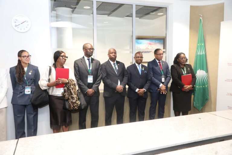 Nigeria - Angola : exemption de visa pour les passeports diplomatiques