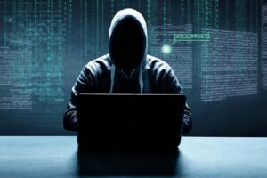 Cybersécurité en Afrique : la startup Cybervergent lève 3 millions de dollars pour sécuriser les données des entreprises La startup africaine spécialisée en cybersécurité Cybervergent a levé 3 millions de dollars lors d’un tour de table d’amorçage destiné à accélérer le développement de sa technologie dédiée à la gestion de la sécurité des données, de la gouvernance et de la conformité réglementaire sur le continent. L’opération a été menée conjointement par la société de capital-risque Ventures Platform, qui signe à cette occasion le premier investissement de son fonds panafricain II, selon une annonce rendue publique jeudi. Avec cette levée de fonds, Cybervergent ambitionne de répondre aux besoins croissants des organisations africaines confrontées à la montée rapide de la digitalisation et aux exigences de plus en plus strictes en matière de protection des données et de conformité réglementaire. La jeune pousse développe des solutions logicielles permettant aux entreprises de surveiller en continu leurs obligations en matière de gouvernance, de risques et de conformité. Cette approche vise à remplacer les audits manuels périodiques, encore largement utilisés par de nombreuses organisations opérant dans des secteurs fortement réglementés. Selon l’entreprise, sa plateforme met en place une couche de contrôle unifiée permettant aux entreprises de suivre en temps réel la protection des données, les politiques de sécurité et le respect des exigences réglementaires. « À mesure que l’économie numérique africaine se développe, le besoin de systèmes fiables capables de sécuriser les données et de garantir la conformité réglementaire devient encore plus crucial », a indiqué la startup. Cybervergent présente ainsi sa technologie comme une infrastructure essentielle pour les organisations évoluant dans des secteurs hautement réglementés, appelées à renforcer leurs dispositifs de sécurité dans un contexte d’accélération de la transformation numérique en Afrique.