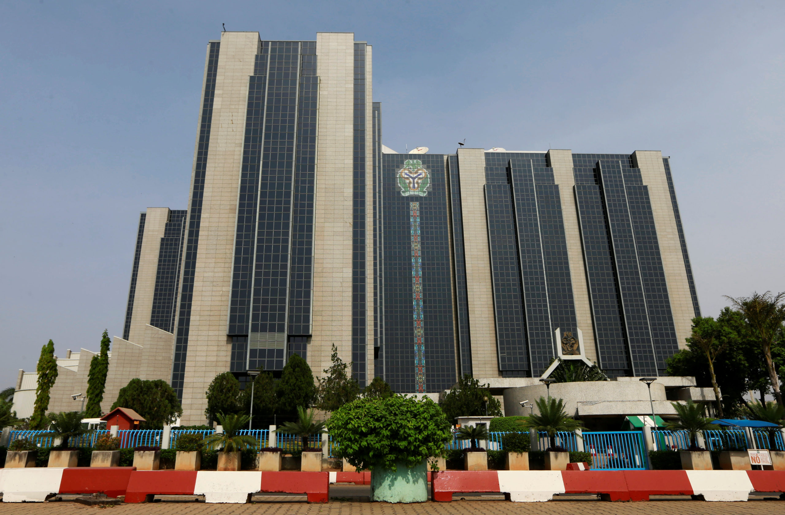 À l'issue de sa 305e réunion tenue à Abuja mercredi 28 mai 2026, le comité monétaire de la Banque centrale du Nigeria a décidé de maintenir les taux d'intérêt inchangés.