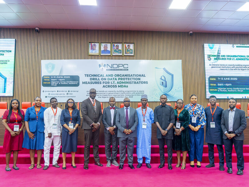 Le lundi 1er juin 2026, les autorités en charge de la protection des données personnelles au Nigéria ont inauguré, la première session de formation aux Technical and Organisational Measures (TOMs) Drill on Data Protection Measures destinée aux administrateurs informatiques des ministères, départements et agences du gouvernement fédéral.