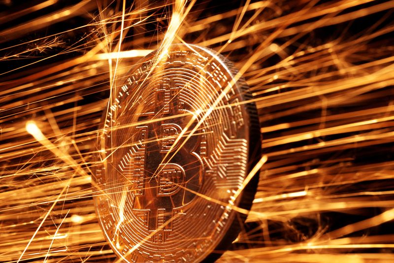 Cryptomonnaies : Bitcoin bondit de 12 % en deux jours