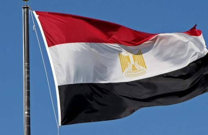 Égypte : le secteur privé réduit son recul