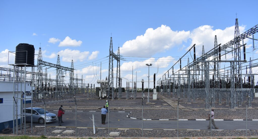 Ouganda : 383,6 millions $ pour une ligne électrique stratégique de 347 km